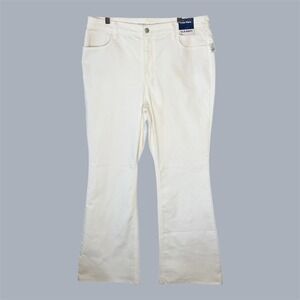 NEW Old Navy High Rise WOW Flare Jeans Calla Lily White Women's Size 16